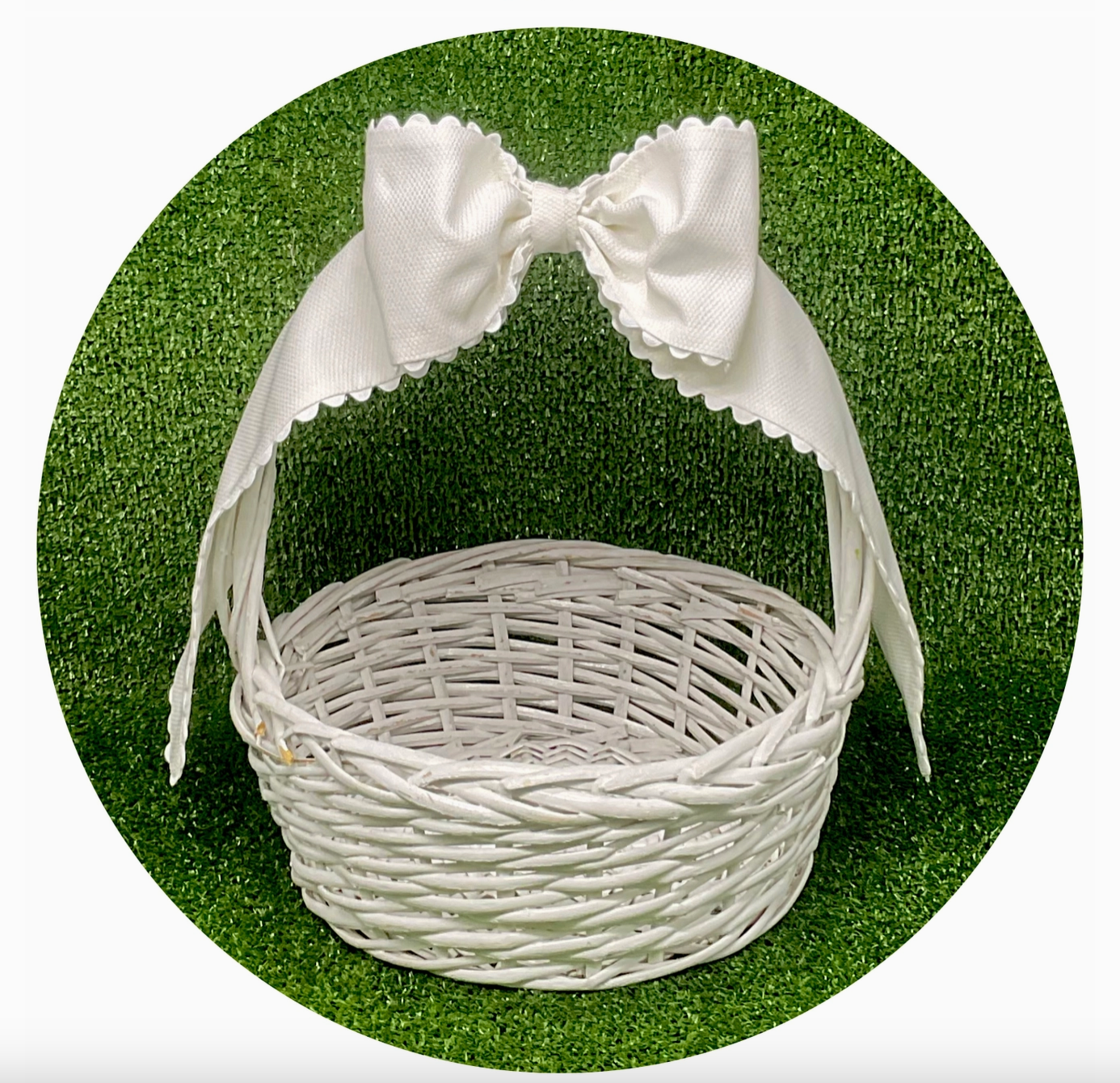 Pique Basket Bow